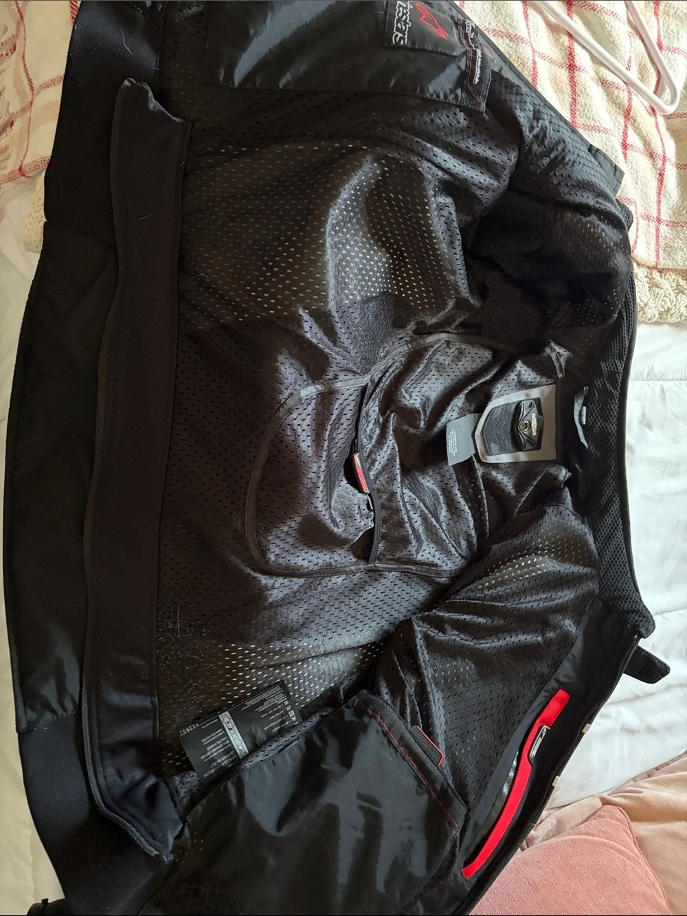 2022 Alpinestars GP Plus R V2 Jacket - Picture 5 of 6